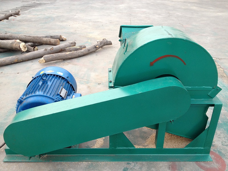 Low noise wood bamboo branch crusher