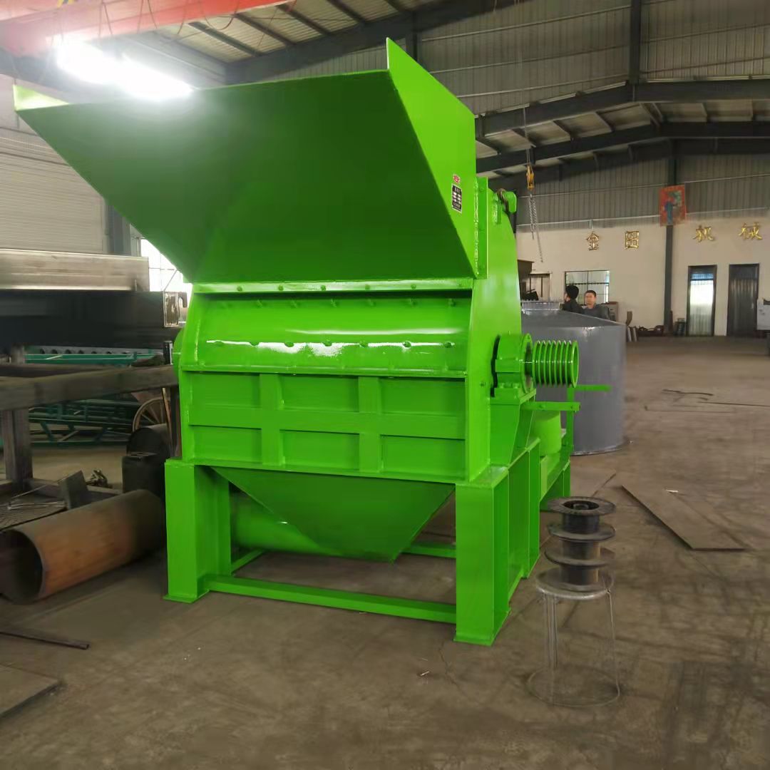 moving wood composite crusher excavator twigs crusher